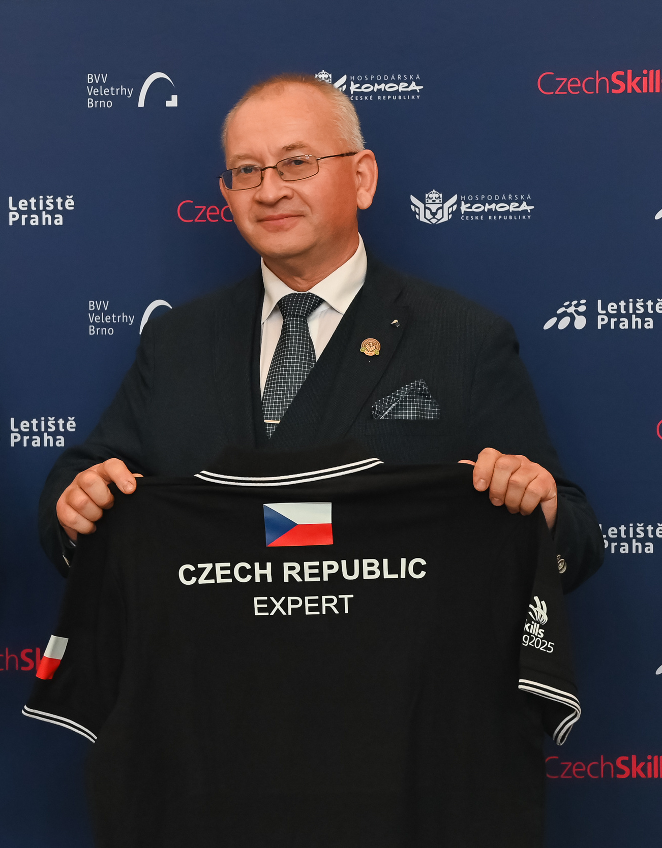 Expert v oboru podlahář-parketář - Josef Černý