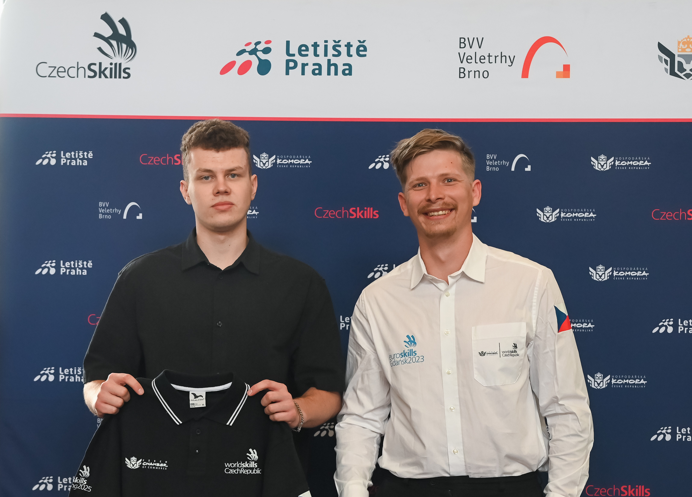 Předání štafety - David Pelikovský - Marián Hulec